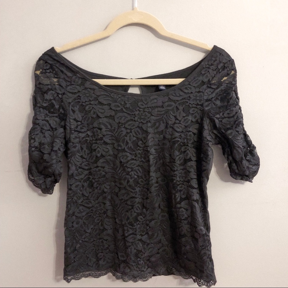 American Eagle Lace Top